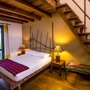 *** Hotel Thotupola Lakeside Sri Lanka